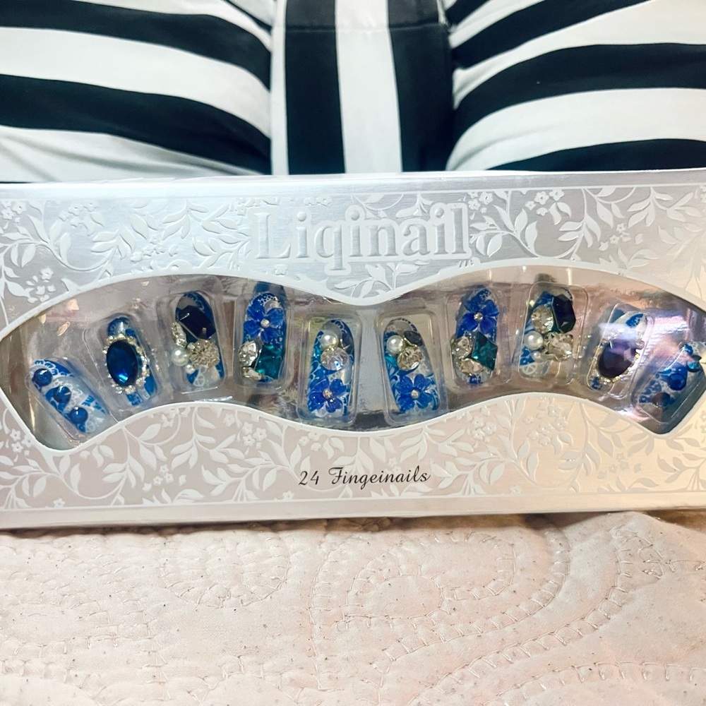 Women’s Designer Press on nails
